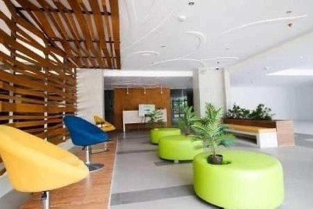 Mabolo Garden Flat A6 With Free Rooftop Pool セブ市 エクステリア 写真