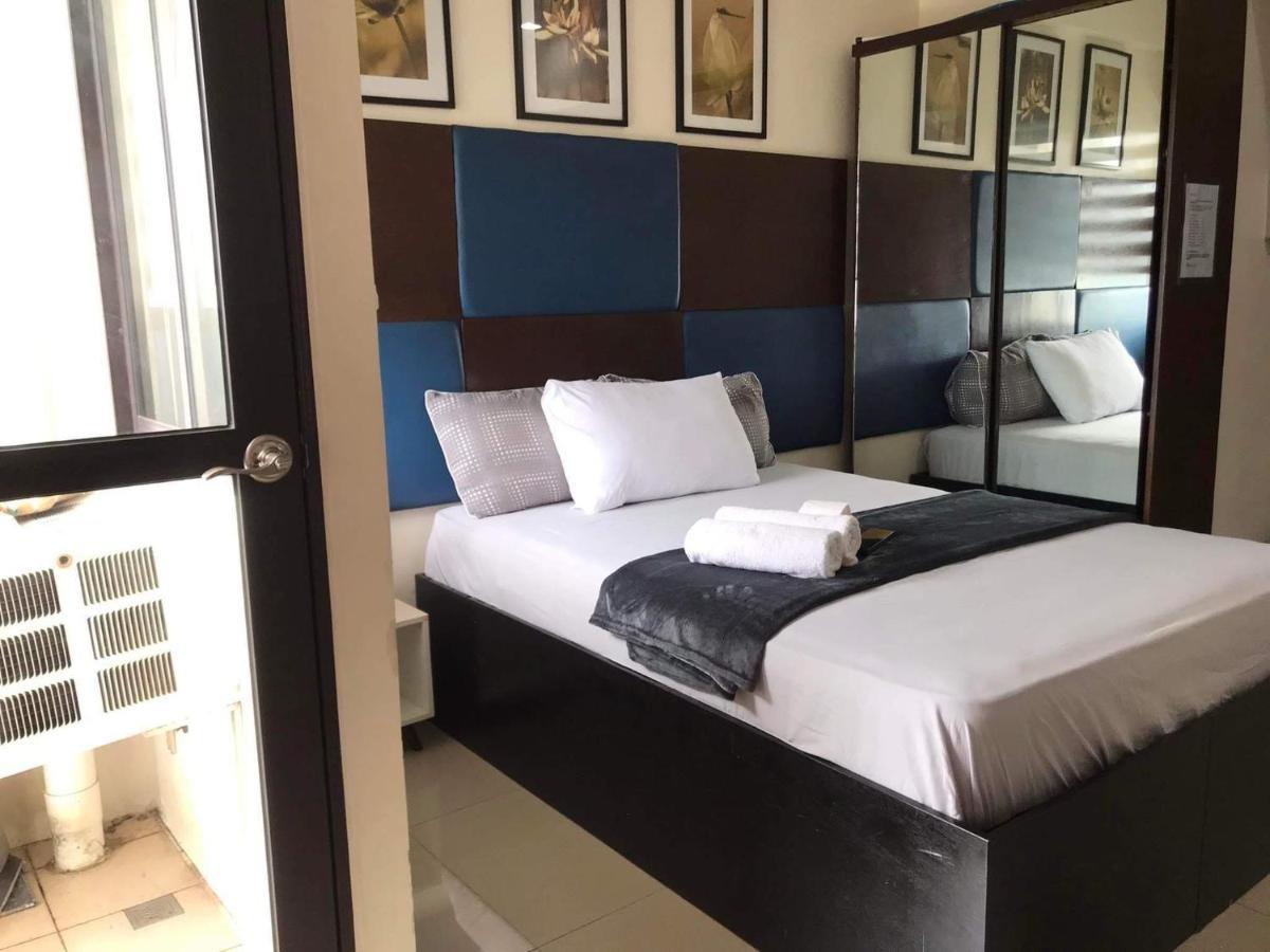 Mabolo Garden Flat A6 With Free Rooftop Pool セブ市 エクステリア 写真