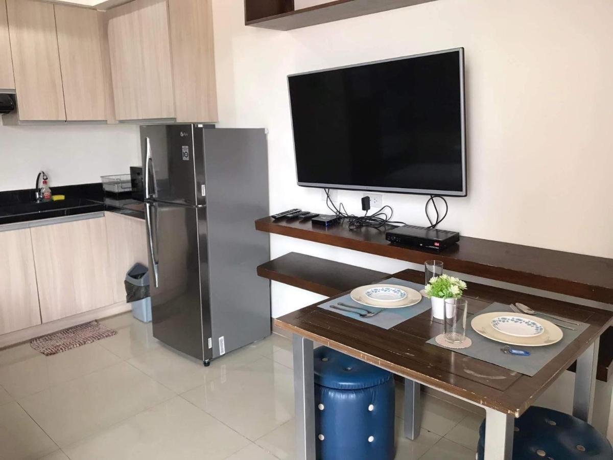 Mabolo Garden Flat A6 With Free Rooftop Pool セブ市 エクステリア 写真