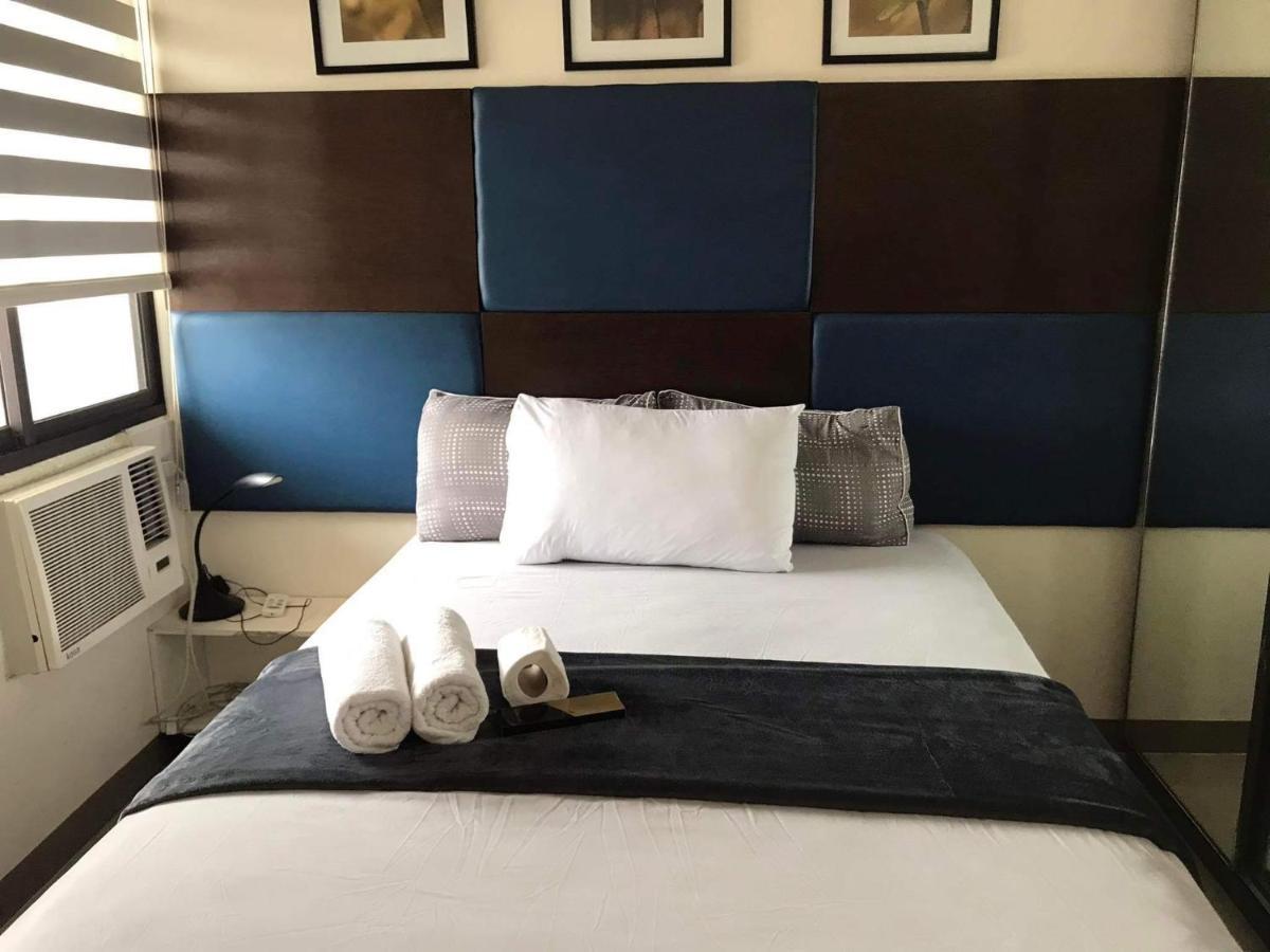 Mabolo Garden Flat A6 With Free Rooftop Pool セブ市 エクステリア 写真