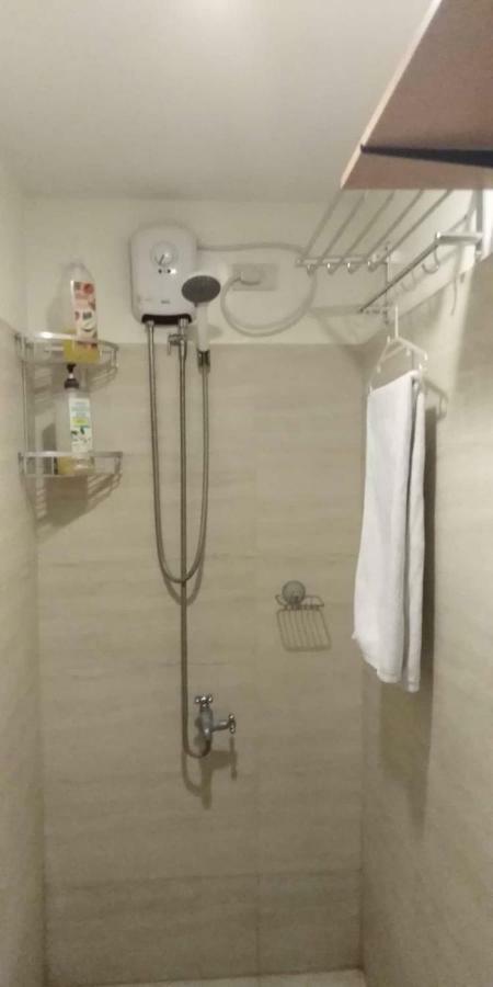 Mabolo Garden Flat A6 With Free Rooftop Pool セブ市 エクステリア 写真